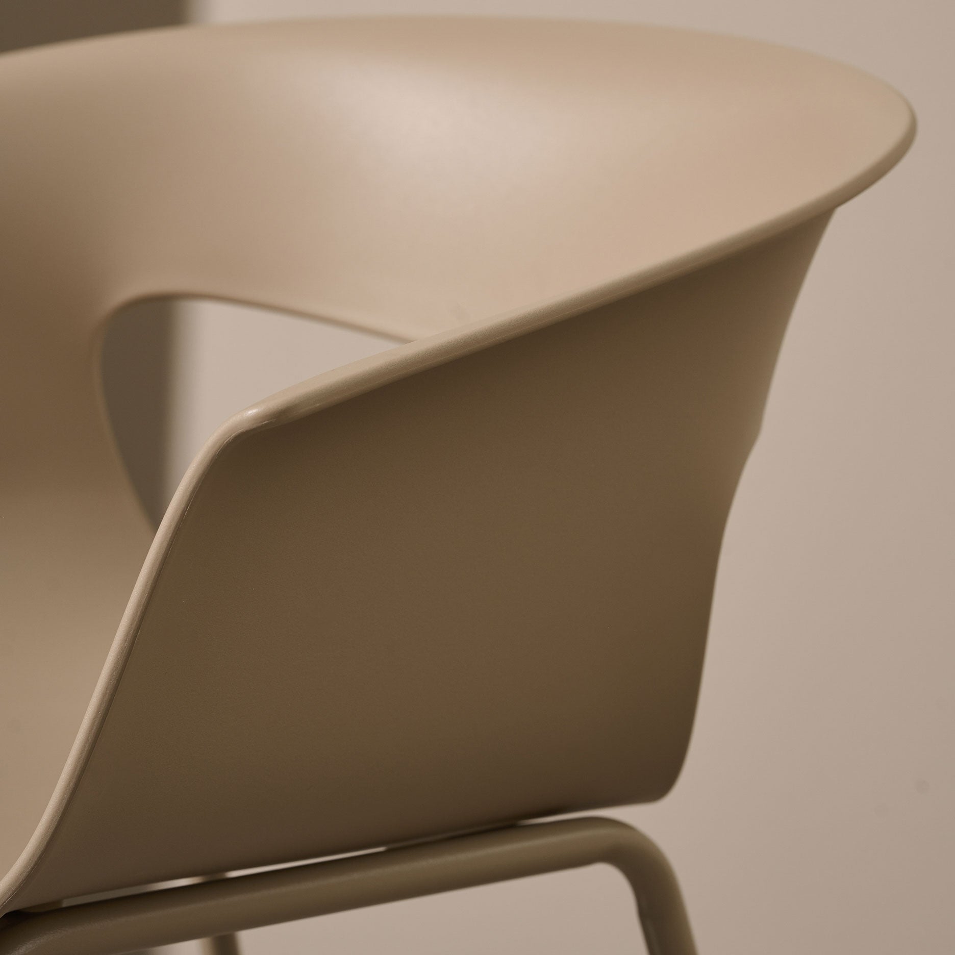 Messina spisebordsstol plast